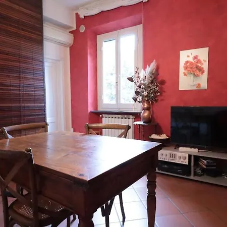 Casa Di Elsa 20 Min By Train To Florence Apartament Prato (Prato)